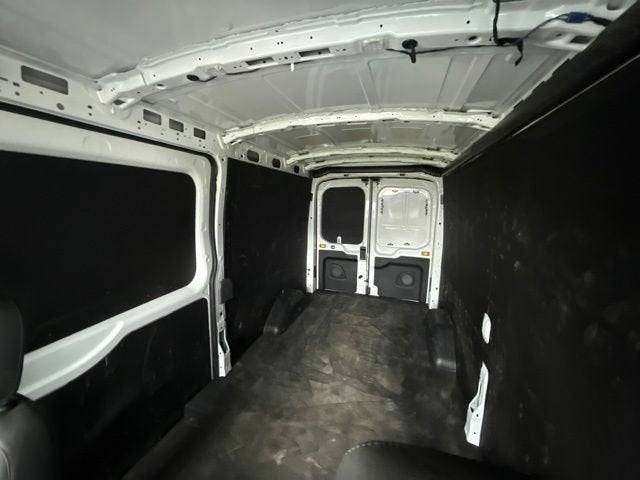 2025 Ford Transit Cargo Van T-250 148" Med Rf 9070 GVWR RWD