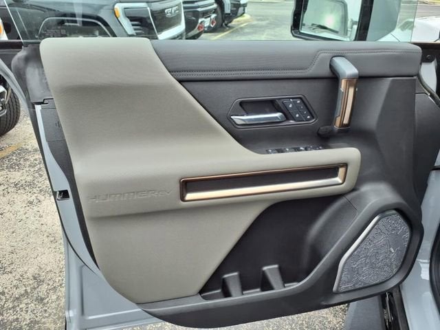 2025 GMC HUMMER EV SUV 3X