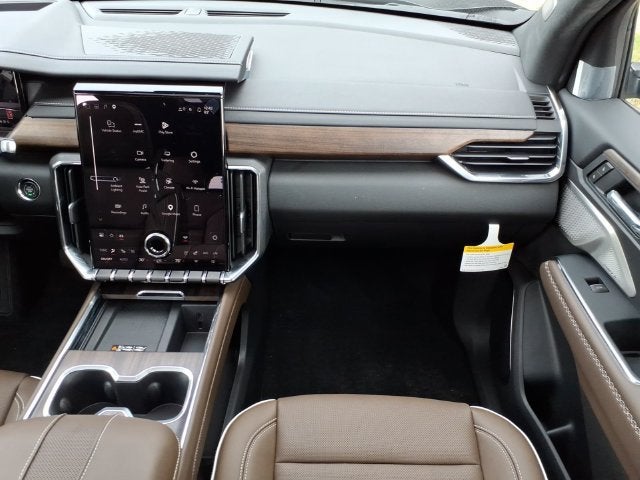 2027 GMC Acadia Denali Ultimate