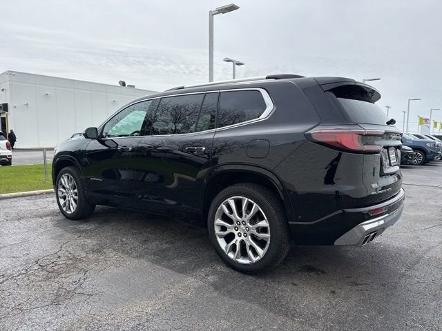 2024 GMC Acadia Denali