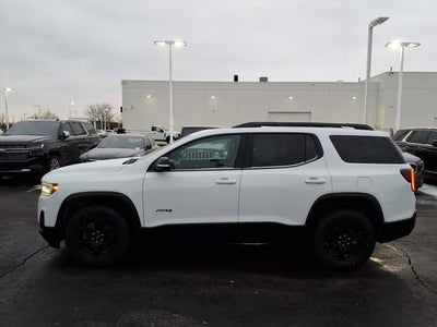 2023 GMC Acadia AT4
