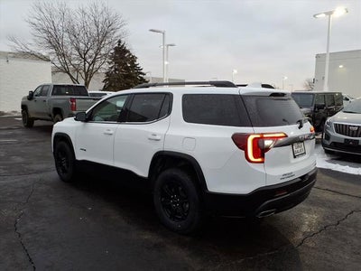 2023 GMC Acadia AT4