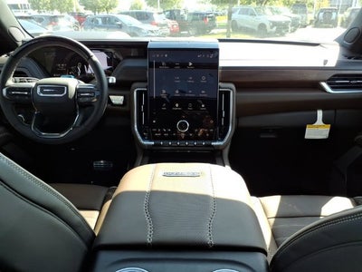 2027 GMC Yukon Denali Ultimate