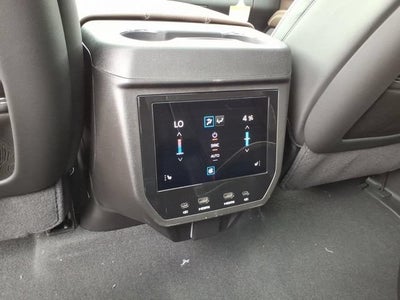 2027 GMC Yukon Denali Ultimate