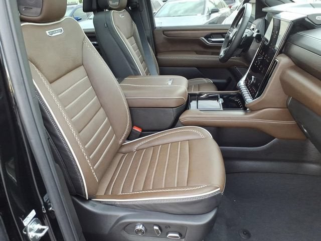 2025 GMC Yukon Denali Ultimate