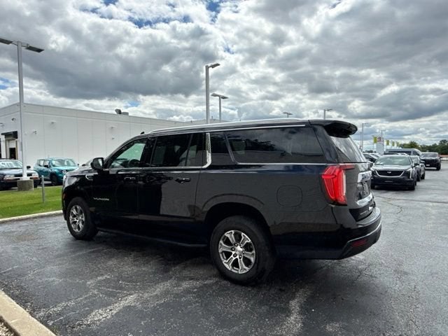 2022 GMC Yukon XL SLE
