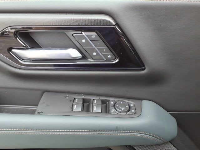 2027 GMC Yukon XL AT4