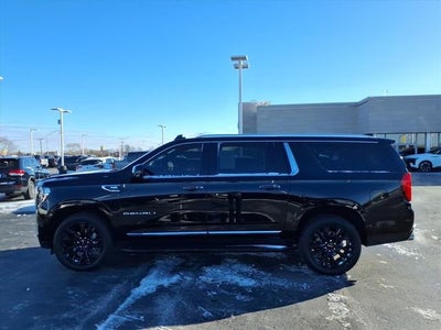 2023 GMC Yukon XL Denali