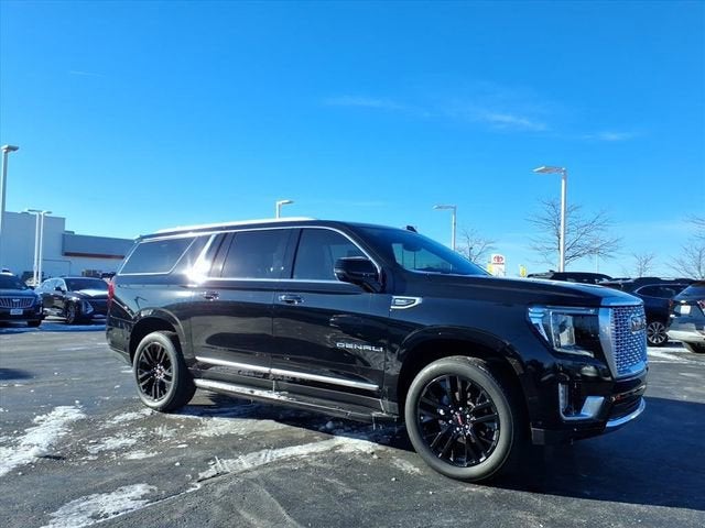 2023 GMC Yukon XL Denali