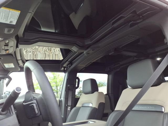 2026 GMC HUMMER EV SUV 2X