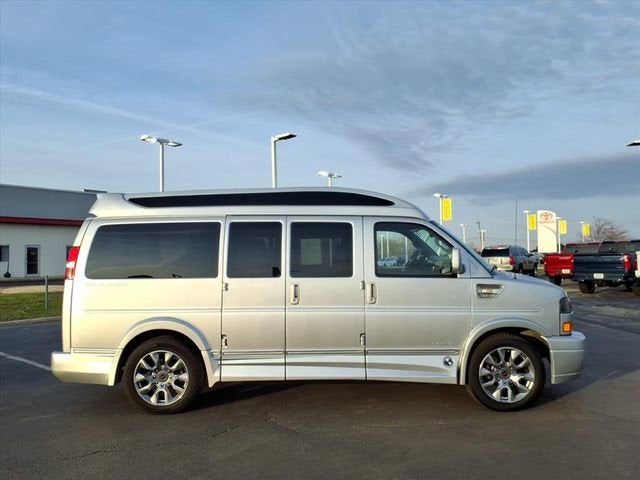 2024 GMC Savana Cargo 2500 Work Van