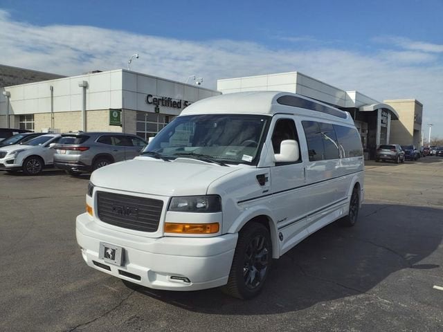 2025 GMC Savana Cargo 2500 Work Van