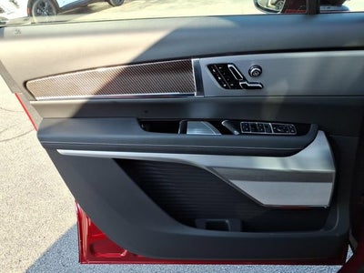 2027 Cadillac VISTIQ Luxury