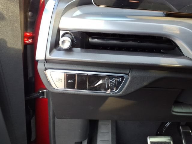 2027 Cadillac VISTIQ Luxury