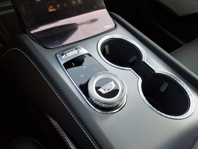 2027 Cadillac VISTIQ Luxury