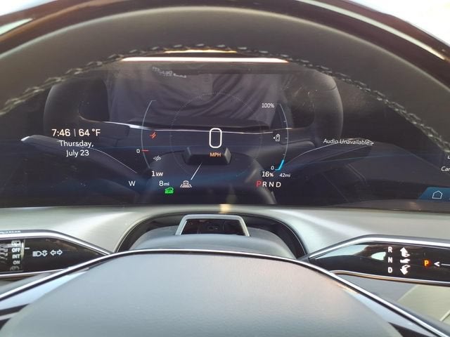 2027 Cadillac VISTIQ Luxury