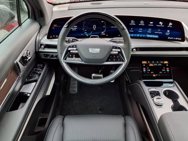 2026 Cadillac VISTIQ Luxury