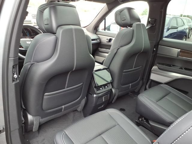 2027 Cadillac VISTIQ Luxury