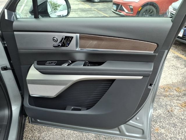 2027 Cadillac VISTIQ Luxury