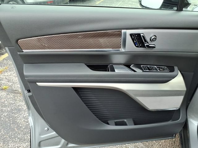 2027 Cadillac VISTIQ Luxury