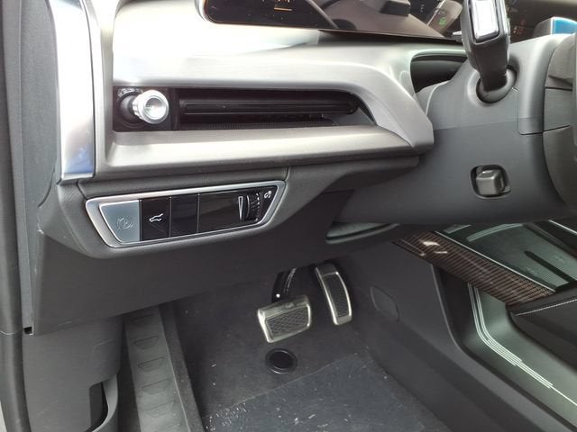 2027 Cadillac VISTIQ Luxury