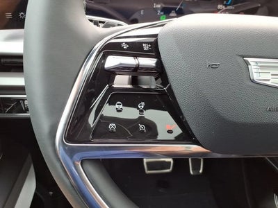 2027 Cadillac VISTIQ Luxury