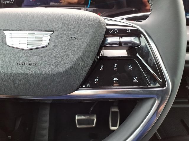 2027 Cadillac VISTIQ Luxury