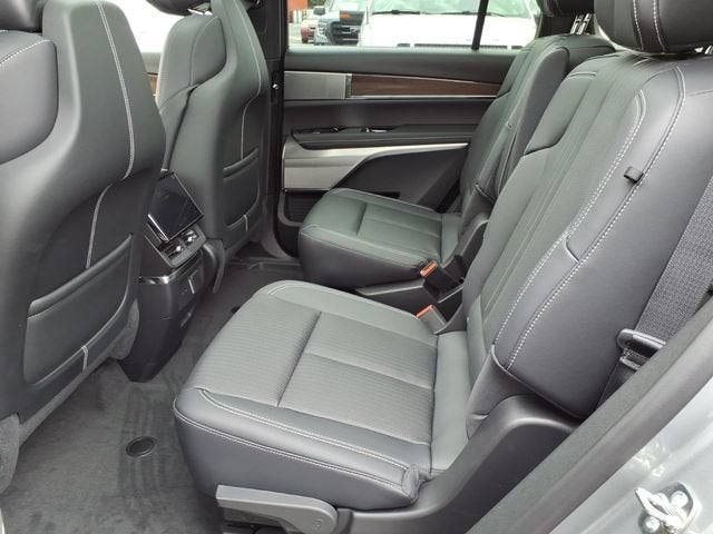 2027 Cadillac VISTIQ Luxury