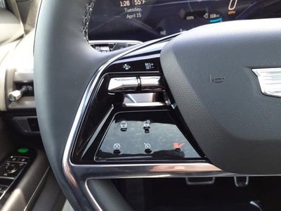 2026 Cadillac VISTIQ Luxury