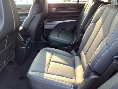 2027 Cadillac VISTIQ Luxury