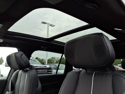 2027 Cadillac VISTIQ Luxury