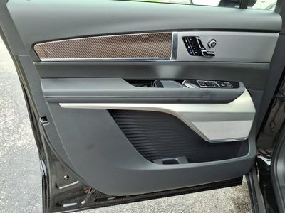 2027 Cadillac VISTIQ Luxury