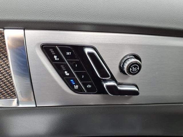 2027 Cadillac VISTIQ Luxury