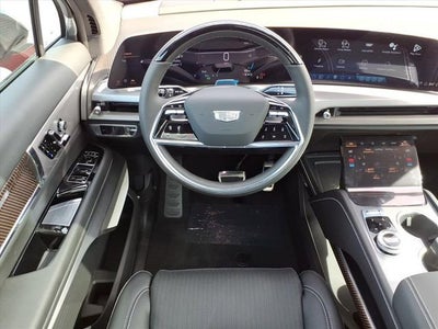 2026 Cadillac VISTIQ Sport