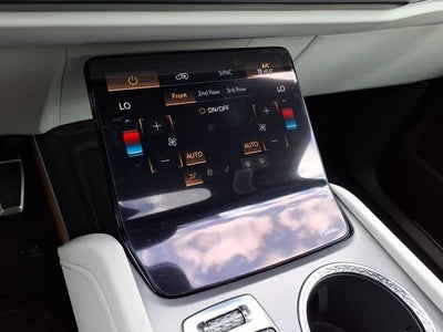 2027 Cadillac VISTIQ Sport