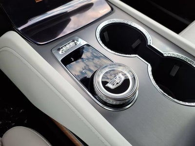 2027 Cadillac VISTIQ Sport