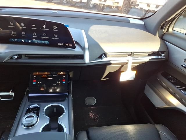 2027 Cadillac VISTIQ Sport