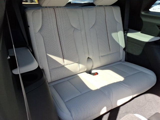 2027 Cadillac VISTIQ Sport