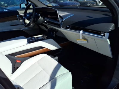 2027 Cadillac VISTIQ Sport