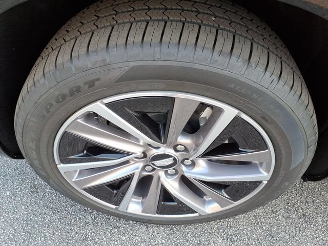 2027 Cadillac VISTIQ Sport