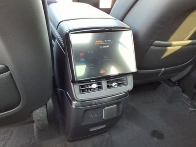 2027 Cadillac VISTIQ Sport