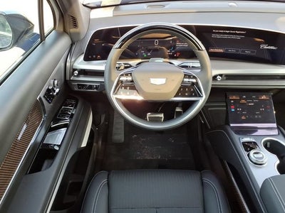 2027 Cadillac VISTIQ Sport