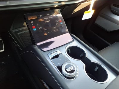 2027 Cadillac VISTIQ Sport