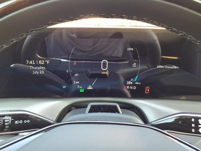 2027 Cadillac VISTIQ Sport