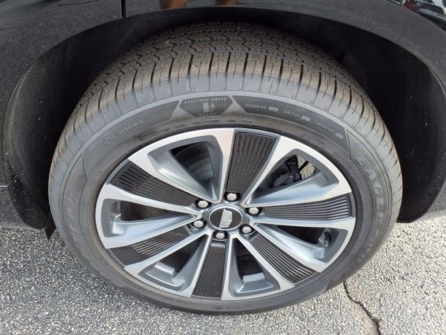 2026 Cadillac VISTIQ Sport