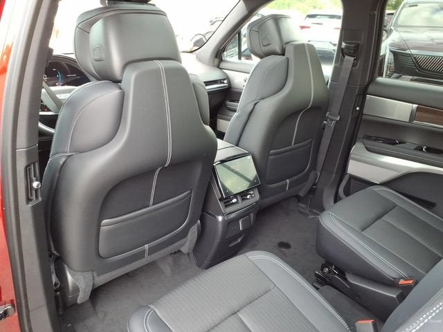 2027 Cadillac VISTIQ Sport