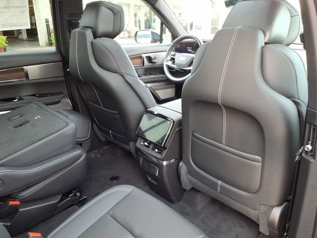 2027 Cadillac VISTIQ Sport