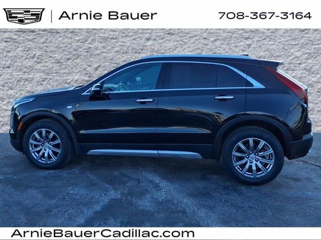 2023 Cadillac XT4 Premium Luxury