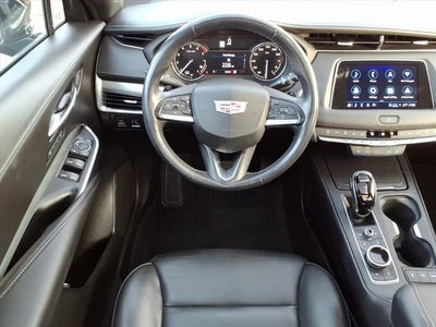 2023 Cadillac XT4 Premium Luxury