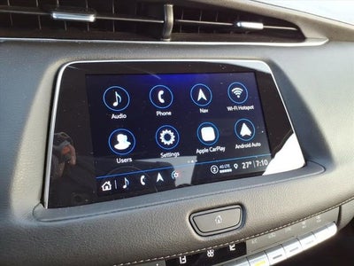 2023 Cadillac XT4 Premium Luxury